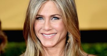 Apple Cider Vinegar & Jennifer Aniston’s Amazing Weight Loss Regimen