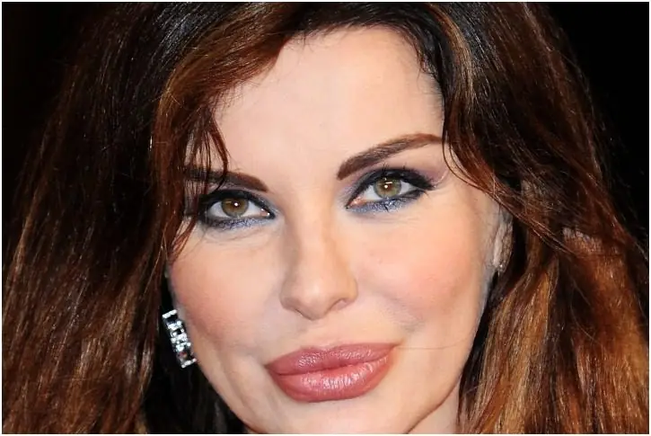 ALBA PARIETTI – 200.000€
