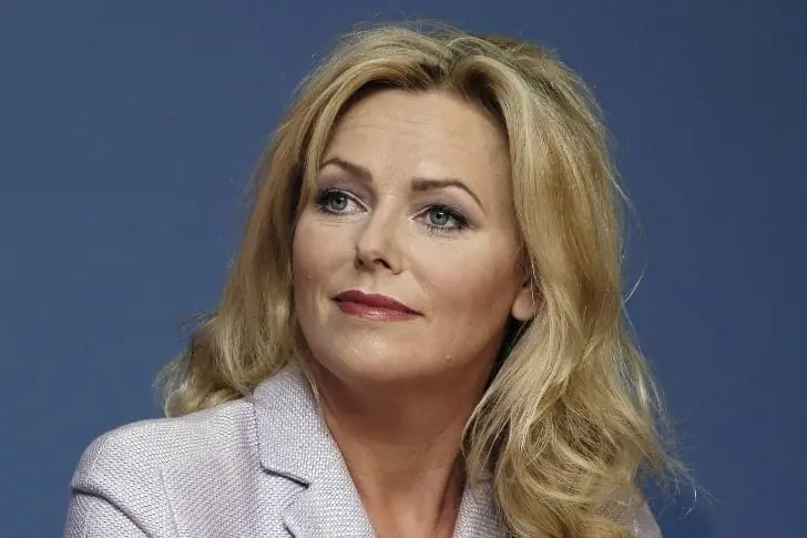 Eva Hermann, angeblich Pleite, Ex-Nachrichtensprecherin