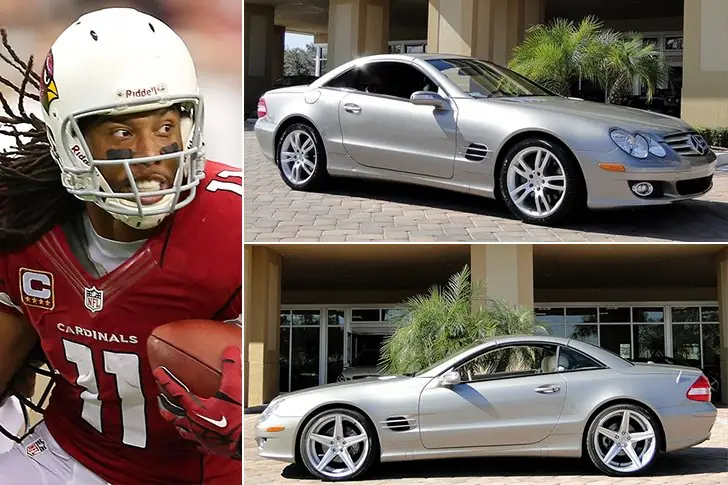 Larry Fitzgerald – Mercedes-Benz SL550, aproximadamente $100mil