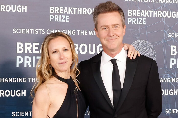 FAMOUS COUPLES THAT SHOW THE POWER OF LOVE – EVEN IN HOLLYWOOD - Weight ...