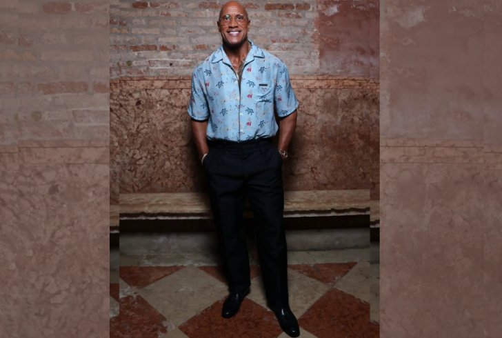 Johnson shows bold look at Venice